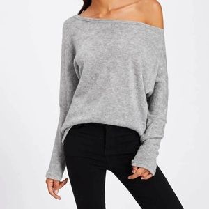 Off the Shoulder Longsleeve Top